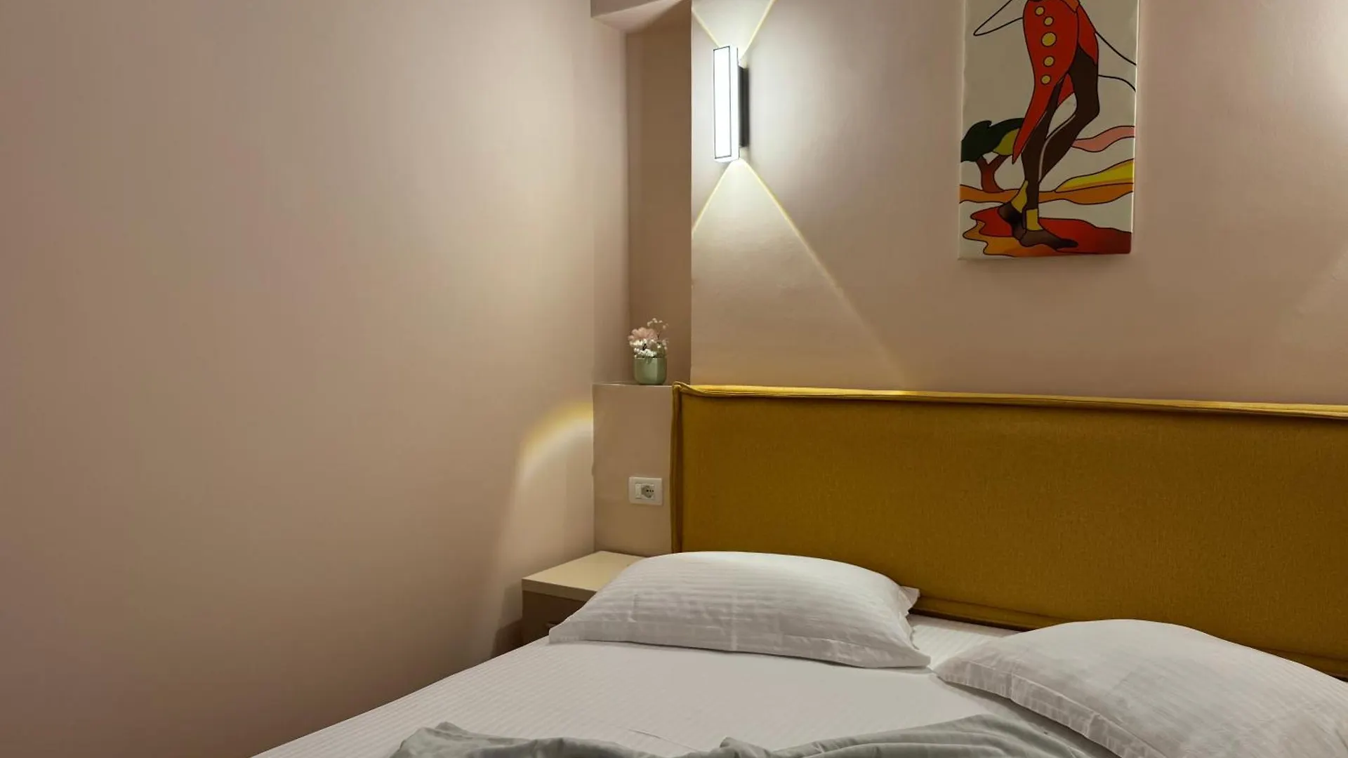 Hotel Fane'S Rooms Himare Albania