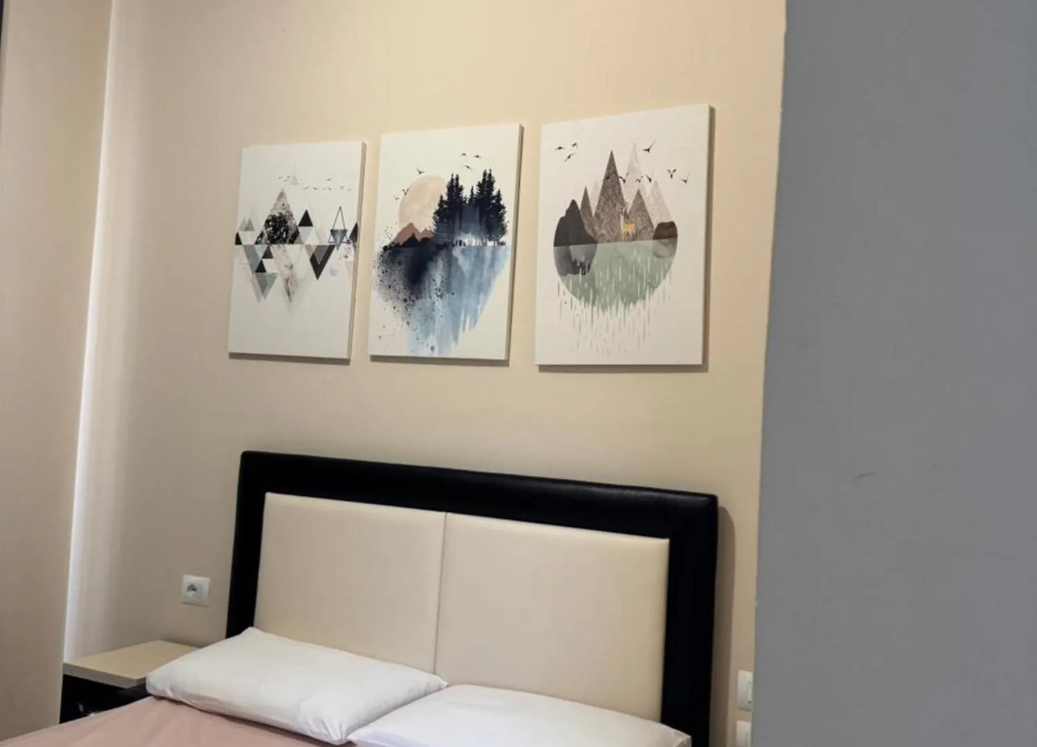 Hotel Fane'S Rooms Himare