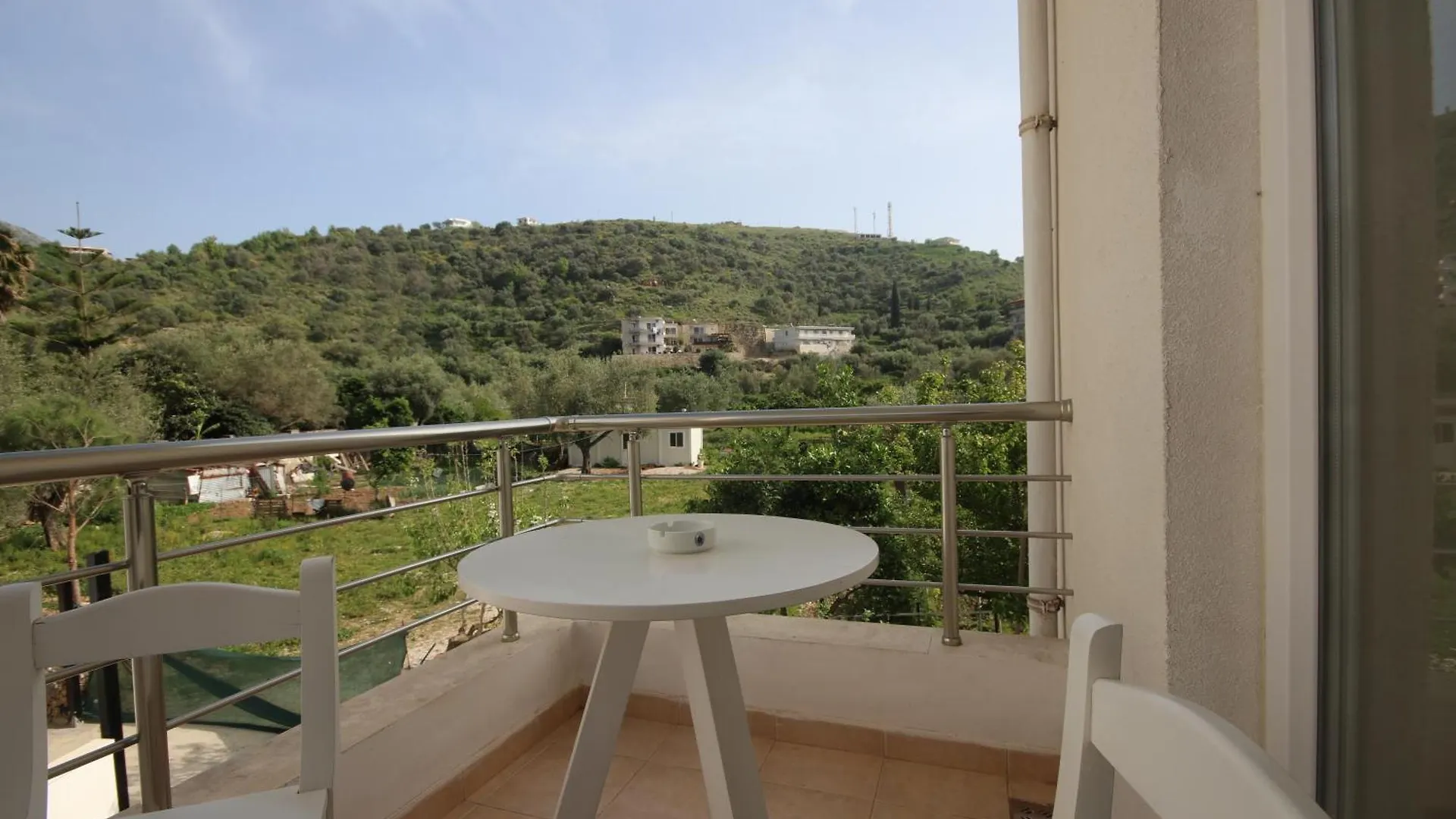 Hotel Fane'S Rooms Himare